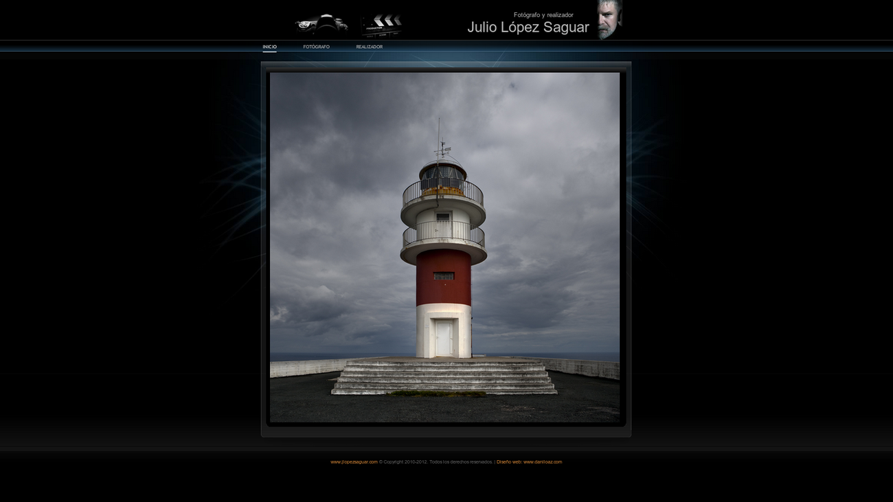 Diseño de página principal con destacados del portfolio